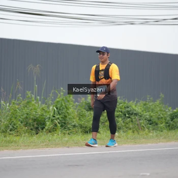 Runner Photo 2093497