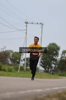 Runner Photo 2093699