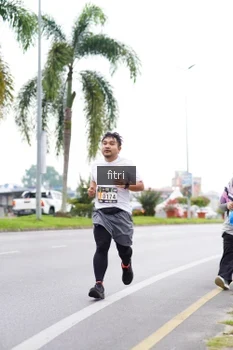 Runner Photo 2093729