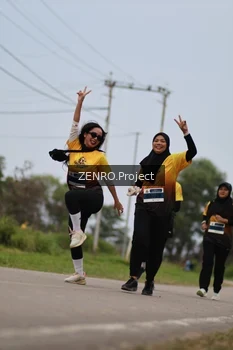Runner Photo 2093949