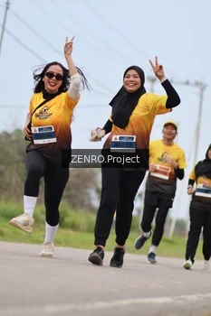 Runner Photo 2094075