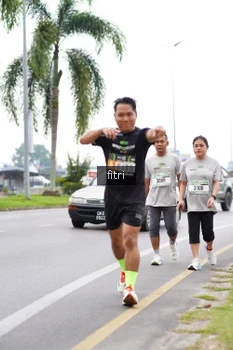 Runner Photo 2094525