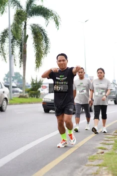 Runner Photo 2094530