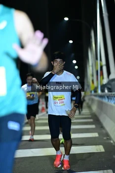 Runner Photo 2094684
