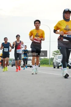 Runner Photo 2094822