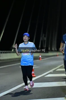 Runner Photo 2094837