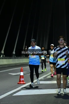 Runner Photo 2094908