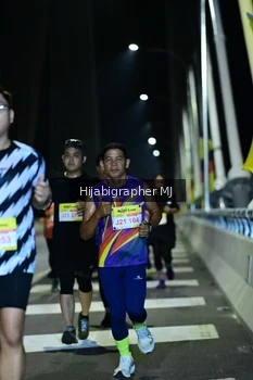 Runner Photo 2094947