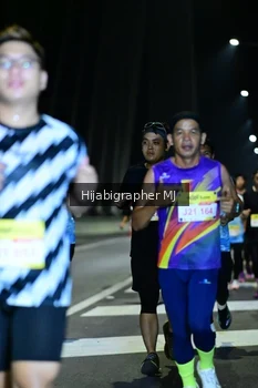 Runner Photo 2094962