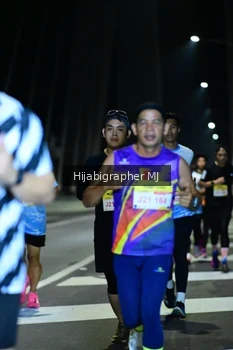 Runner Photo 2094969