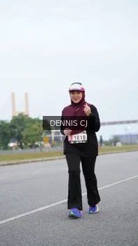 Runner Photo 2094977