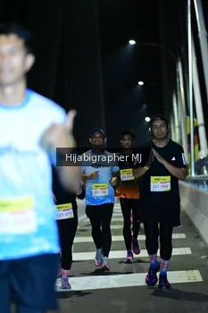 Runner Photo 2095006