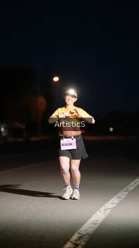 Runner Photo 2095110