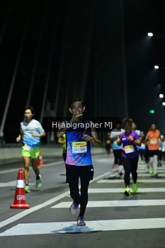 Runner Photo 2095224
