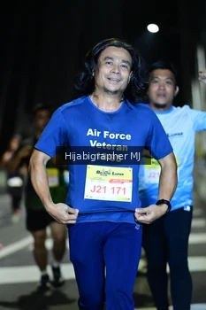 Runner Photo 2095334