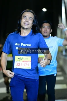 Runner Photo 2095345