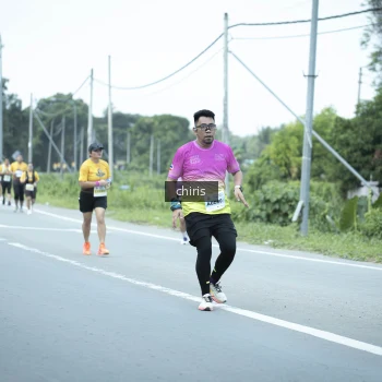 Runner Photo 2095456