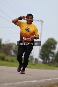 Runner Photo 2095513