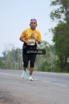 Runner Photo 2095534