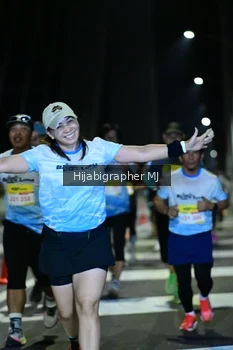 Runner Photo 2095619