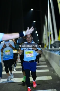Runner Photo 2095628
