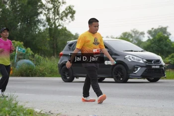 Runner Photo 2095645