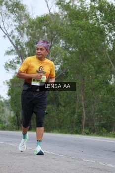 Runner Photo 2095648