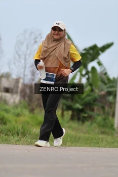 Runner Photo 2095660