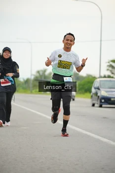 Runner Photo 2095727