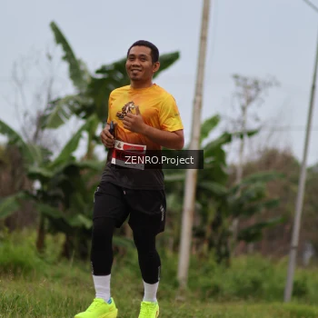 Runner Photo 2095803