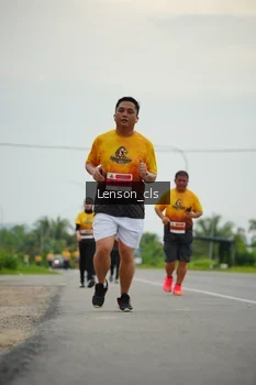 Runner Photo 2095878