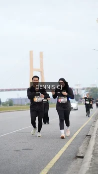 Runner Photo 2095928