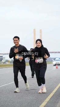 Runner Photo 2095974
