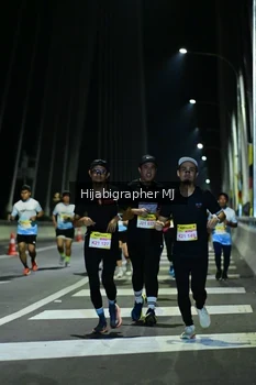 Runner Photo 2095992