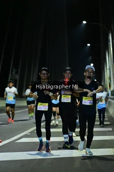 Runner Photo 2096007