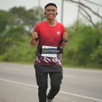 Runner Photo 2096013