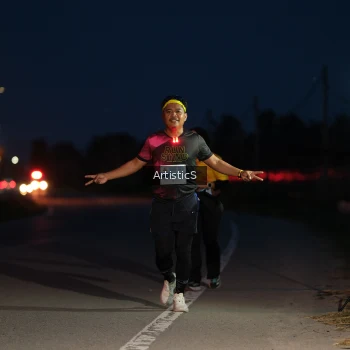 Runner Photo 2096046