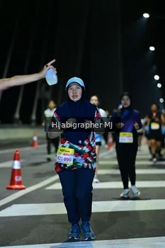 Runner Photo 2096079
