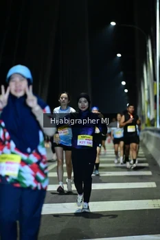 Runner Photo 2096085