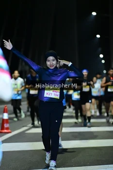 Runner Photo 2096113