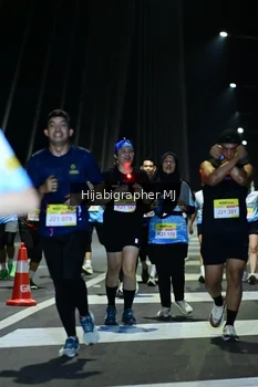 Runner Photo 2096168