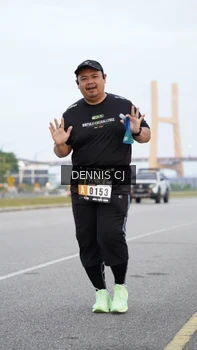 Runner Photo 2096180