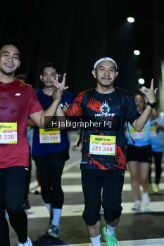 Runner Photo 2096265