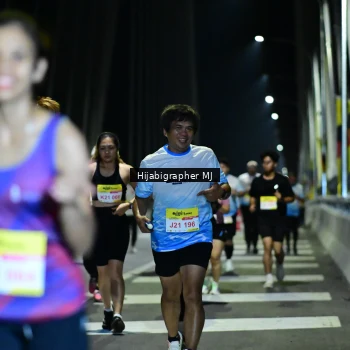 Runner Photo 2096517