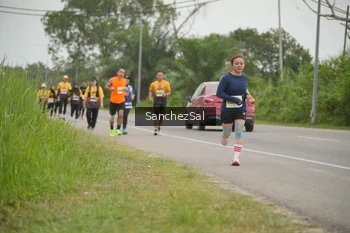 Runner Photo 2096537