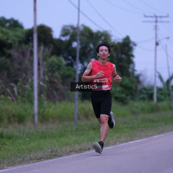 Runner Photo 2096550
