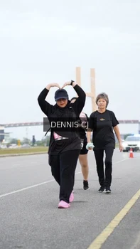 Runner Photo 2096568