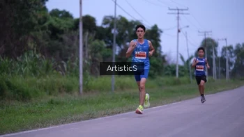 Runner Photo 2096606