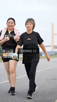 Runner Photo 2096631