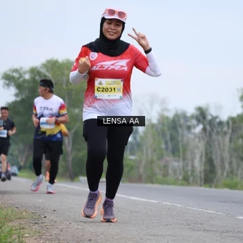 Runner Photo 2096746